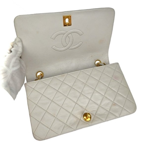 CHANEL CC Logo Matelasse 23 Chain Shoulder Bag Leather WE GHW Vintage - Picture 16 of 16